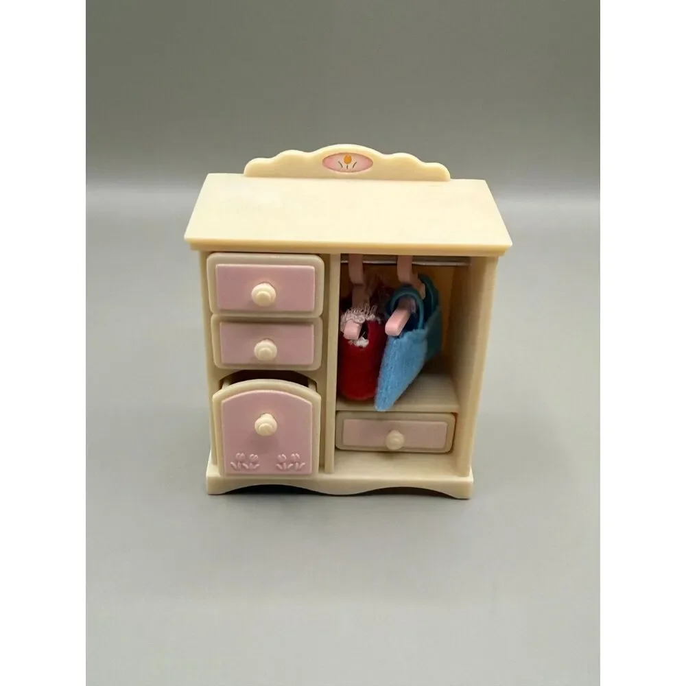 Calico Critters Baby’s Nursery Set CC2269 Crib Wardrobe Mobile w/ Accessories